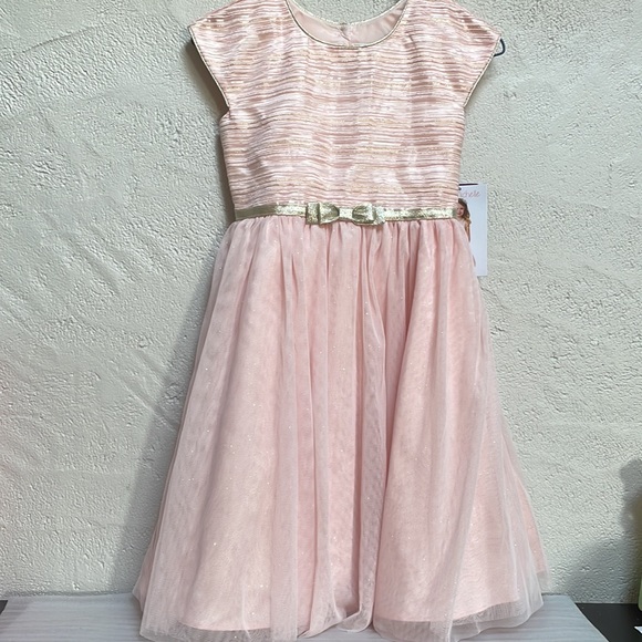 Girls dress 👗 - Picture 5 of 6